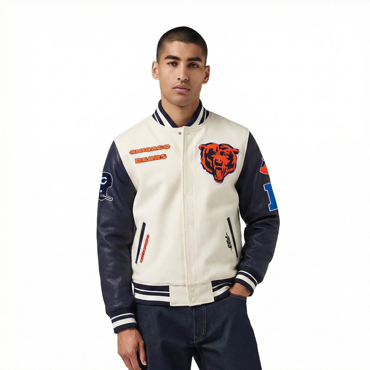 NFL CHICAGO BEARS RETRO CLASSIC BLOUSON COLLÉGIAL EN LAINE À BORDS CÔTELÉS POUR HOMME (COQUILLE D'ŒUF/MARINE MINUIT)