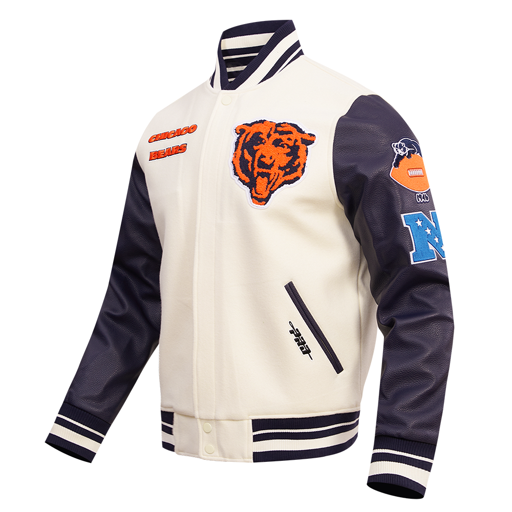 NFL CHICAGO BEARS RETRO CLASSIC BLOUSON COLLÉGIAL EN LAINE À BORDS CÔTELÉS POUR HOMME (COQUILLE D'ŒUF/MARINE MINUIT)