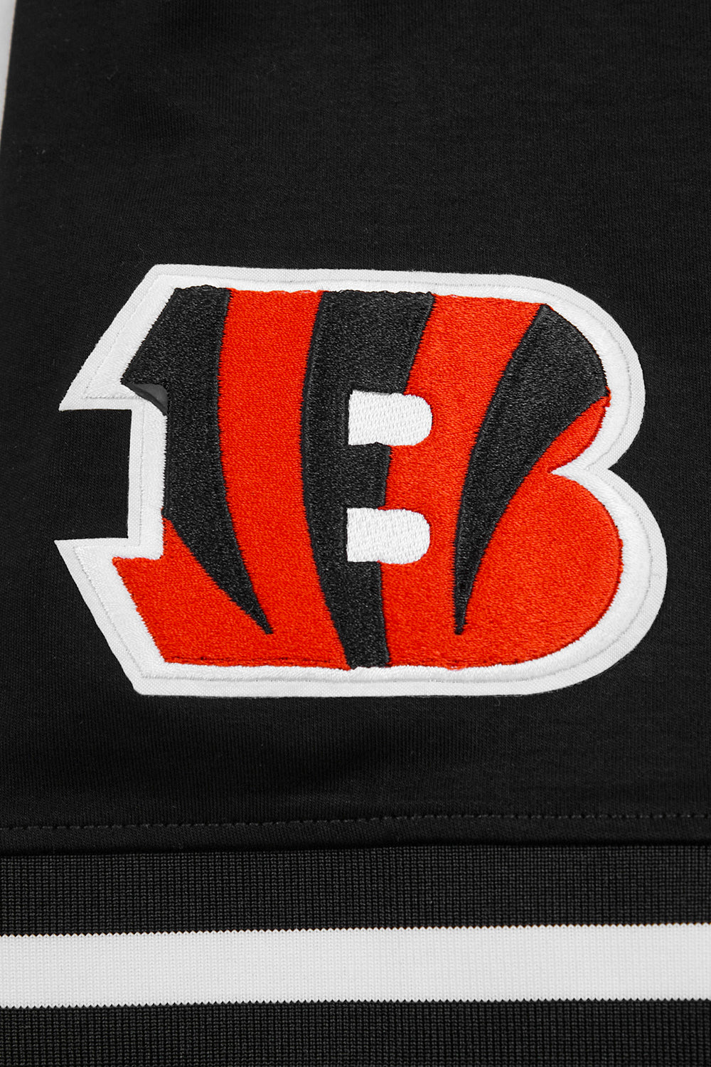 NFL CINCINNATI BENGALS CLASSIC CHENILLE MEN'S TEE (BLACK)
