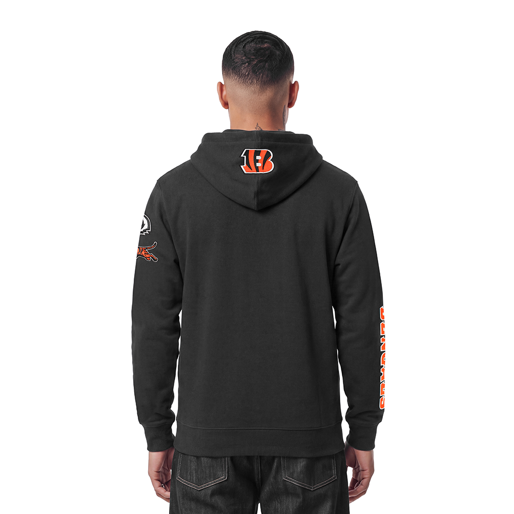 FCI540812-BLK-MODEL-2