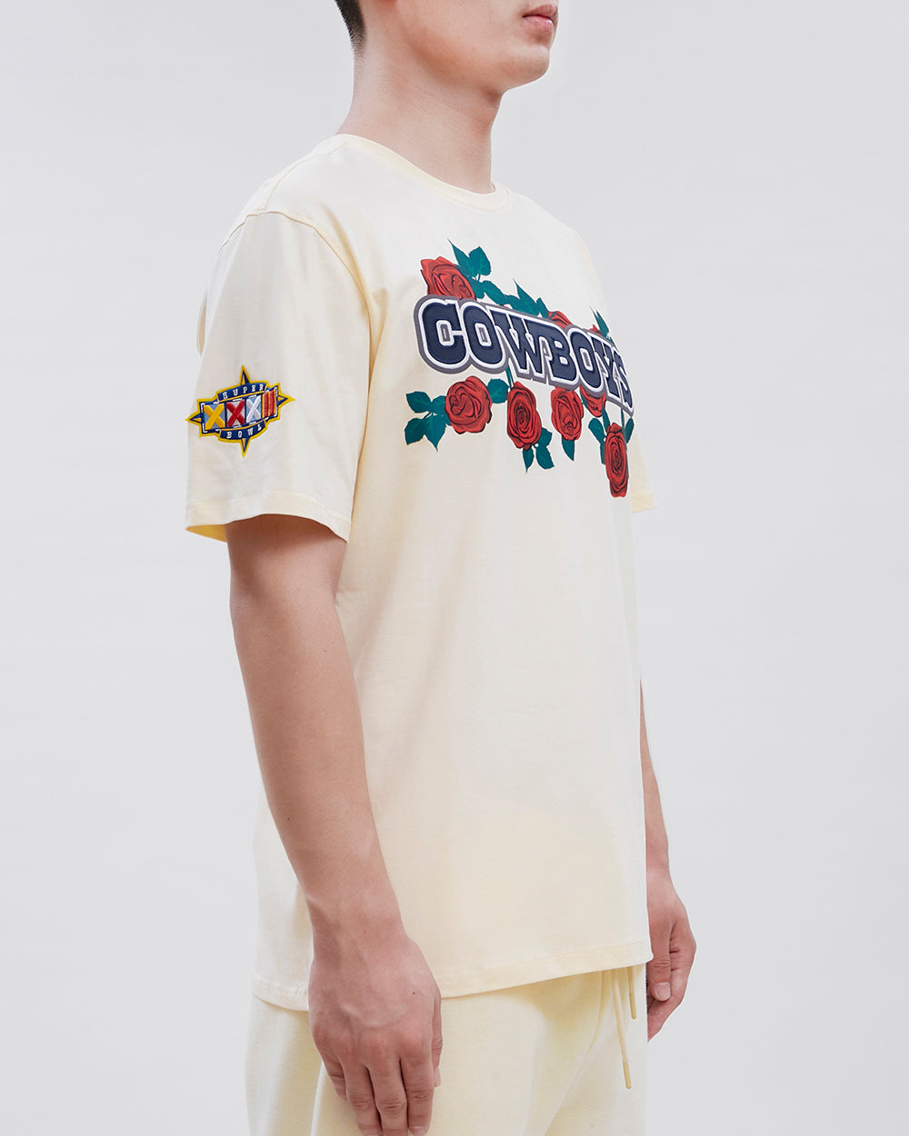 NFL DALLAS COWBOYS ROSES MEN'S TEE (EGGSHELL)