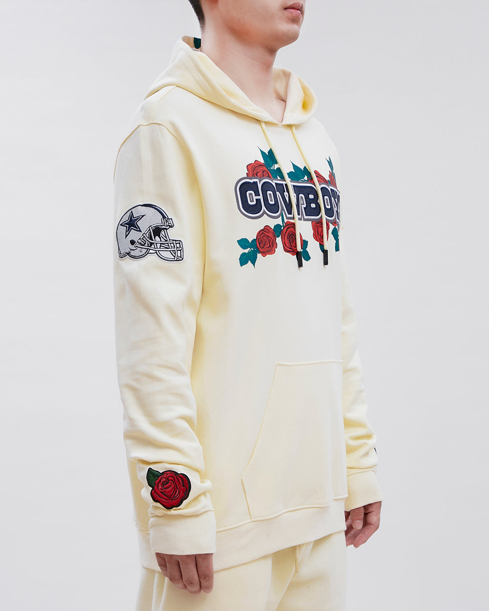 NFL DALLAS COWBOYS ROSES MEN'S PO HOODIE (EGGSHELL)
