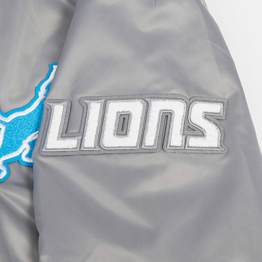 NFL DETROIT LIONS OLD ENGLISH MEN'S RIB SATIN JACKET (GRAY)