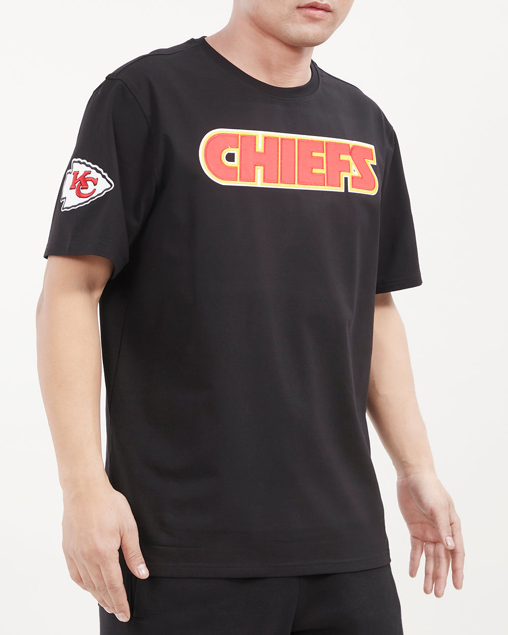NFL KANSAS CITY CHIEFS TACKLE TWILL MEN'S TEE (BLACK)