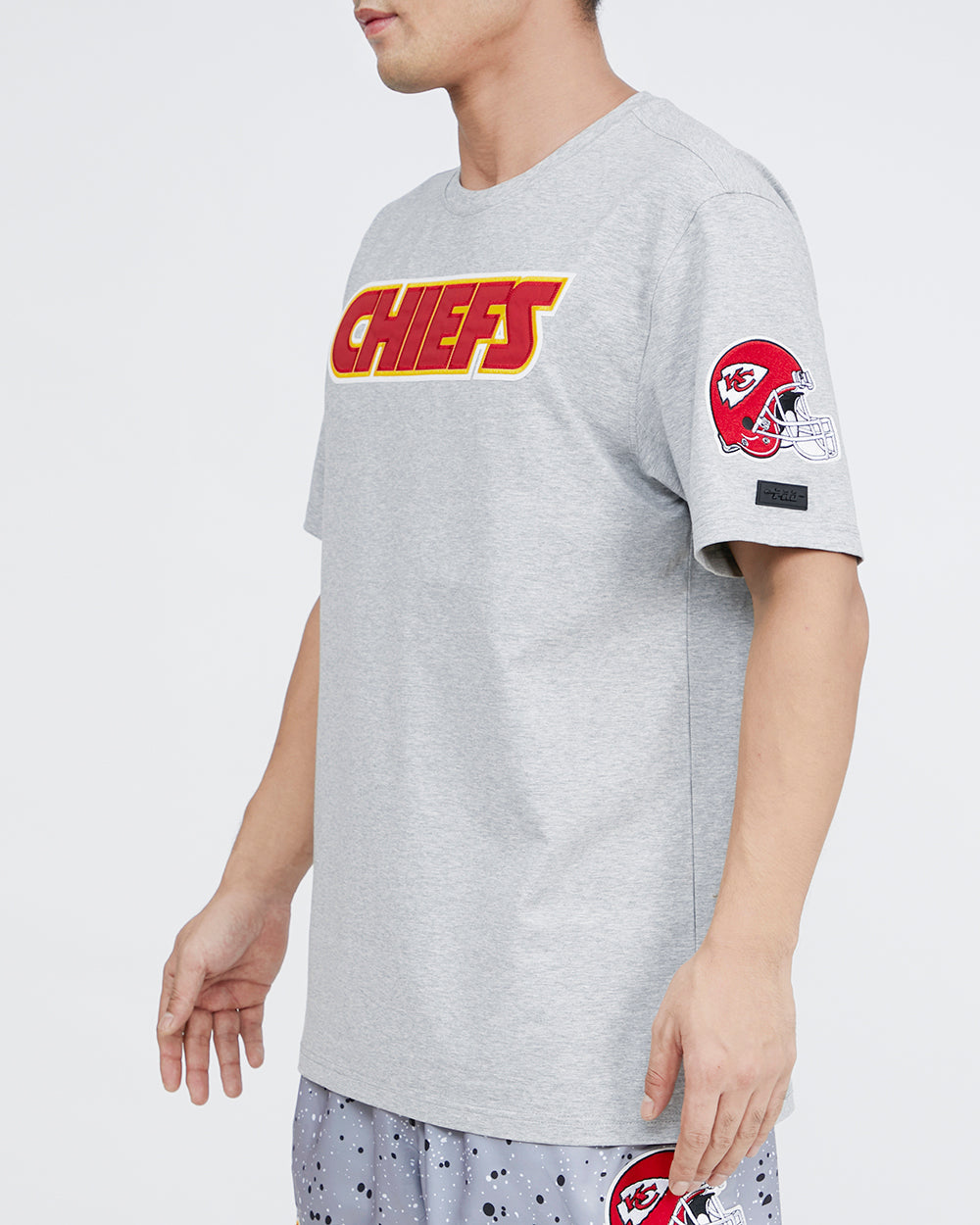 NFL KANSAS CITY CHIEFS TACKLE TWILL MEN'S TEE (HEATHER GREY)