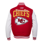 NFL KANSAS CITY CHIEFS TEAM BADGE BLOUSON COLLÉGIAL EN LAINE À BORDS CÔTELÉS POUR HOMME (ROUGE/BLANC)