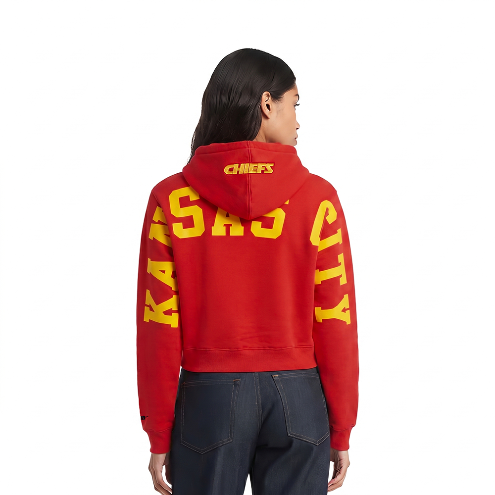 FKCC410479-RED-MODEL-2