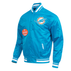NFL MIAMI DOLPHINS OLD ENGLISH BLOUSON EN SATIN À LOGO POUR HOMME (SARCELLE)