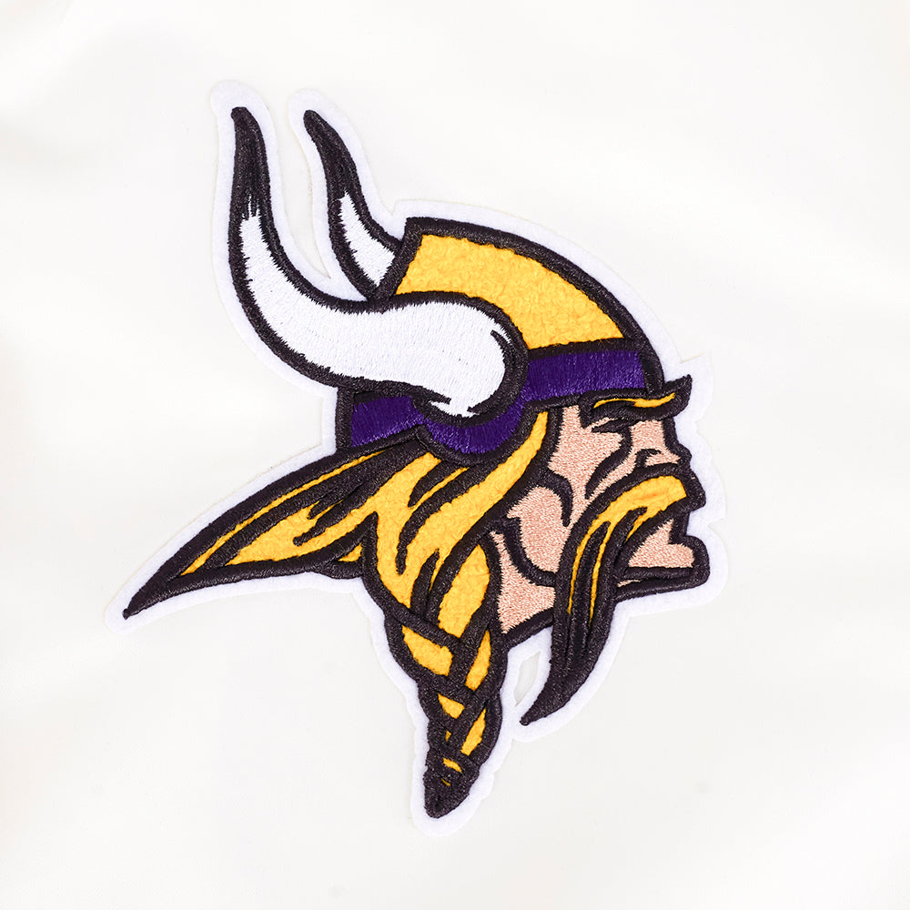 NFL MINNESOTA VIKINGS RETRO CLASSIC BLOUSON EN SATIN À BORDS CÔTELÉS POUR FEMME (COQUILLE D'ŒUF/VIOLET)