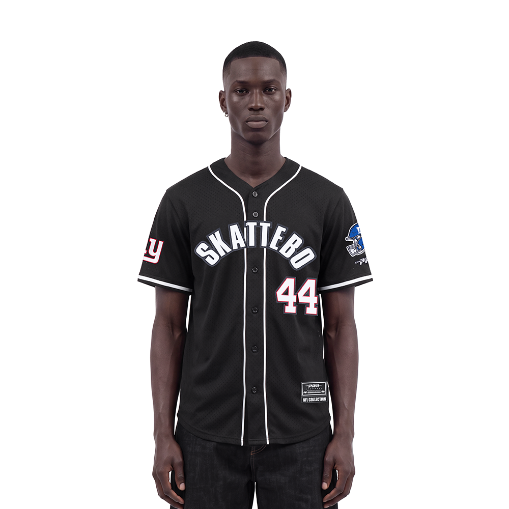 FNG1412193-BLK-MODEL-1