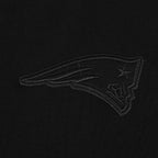 NFL NEW ENGLAND PATRIOTS NEUTRAL MEN'S DROP SHOULDER FLEECE PULLOVER HOODIE (BLACK)