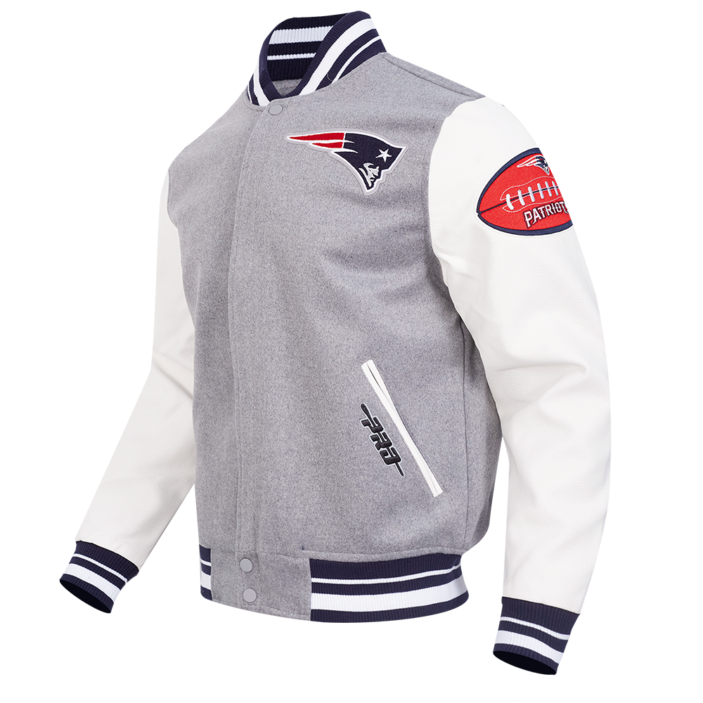 NFL NEW ENGLAND PATRIOTS OLD ENGLISH BLOUSON COLLÉGIAL EN LAINE À BORDS CÔTELÉS POUR HOMME (GRIS CHINÉ/BLANC/MARINE MINUIT)