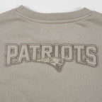 NFL NEW ENGLAND PATRIOTS NEUTRAL WOMEN'S FLEECE CREWNECK (TAUPE)