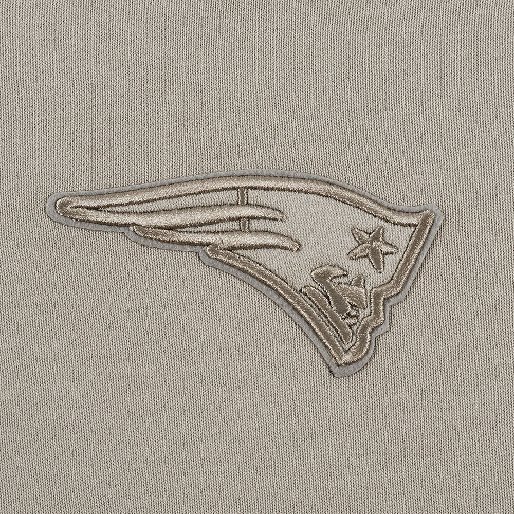 NFL NEW ENGLAND PATRIOTS NEUTRAL WOMEN'S FLEECE CREWNECK (TAUPE)