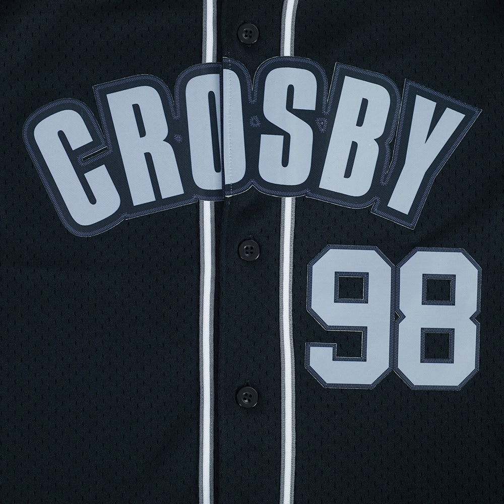 NFL LAS VEGAS RAIDERS MAXX CROSBY #98 CLASSIC MESH PNN CHEMISE BOUTONNÉE EN FILET POUR HOMME (NOIR/GRIS)