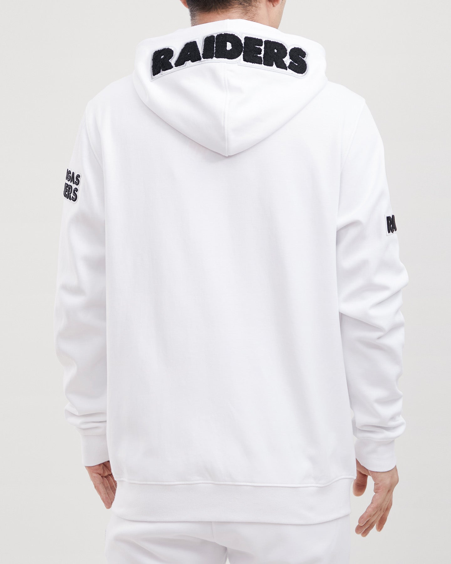 NFL LAS VEGAS RAIDERS CLASSIC CHENILLE MEN'S FULL ZIP PULLOVER HOODIE (WHITE)