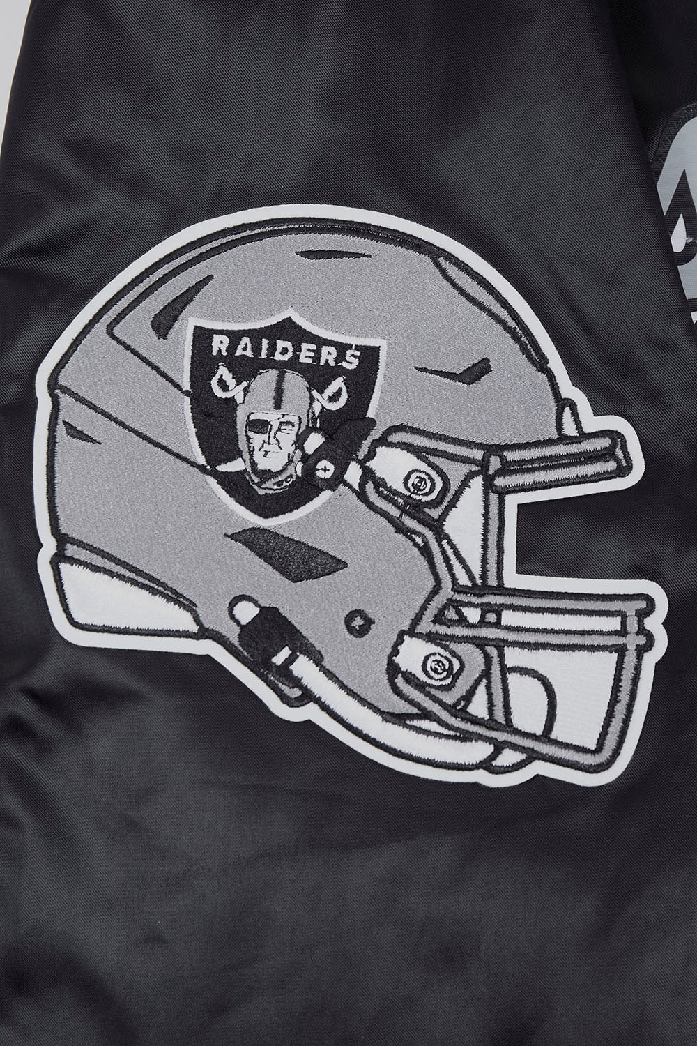 NFL LAS VEGAS RAIDERS SCRIPT TAIL MEN'S RIB SATIN JACKET (BLACK/GRAY)