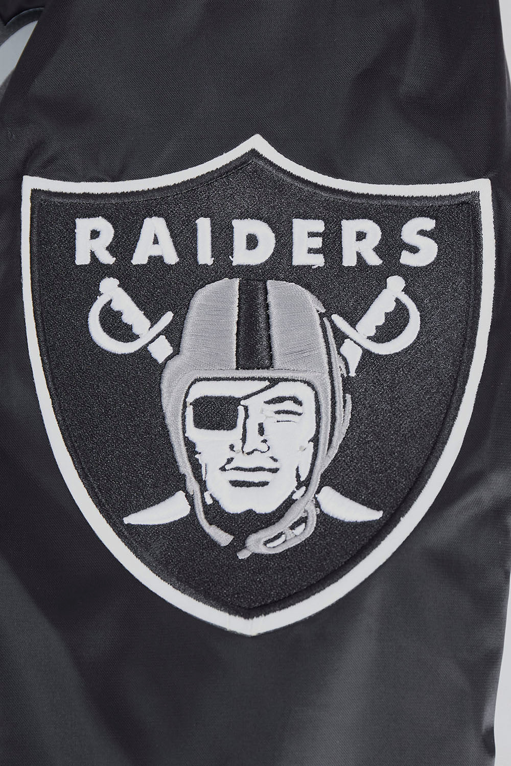 NFL LAS VEGAS RAIDERS SCRIPT TAIL MEN'S RIB SATIN JACKET (BLACK/GRAY)