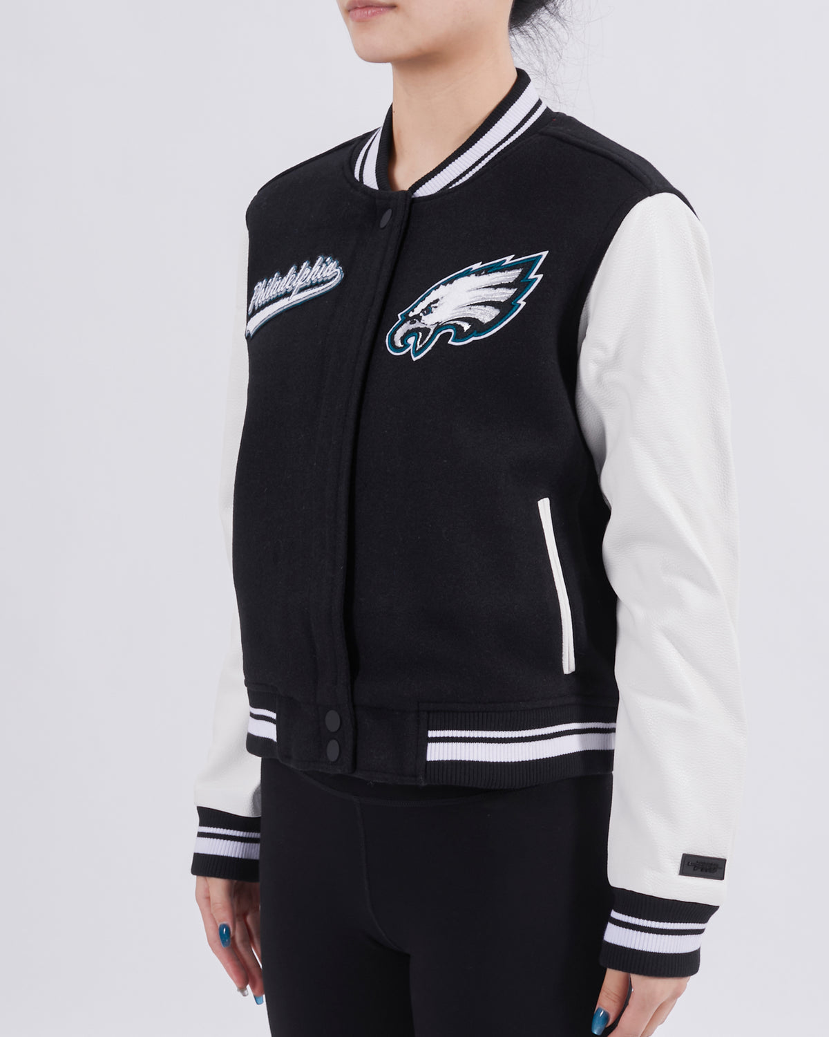 NFL PHILADELPHIA EAGLES SCRIPT TAIL WOMEN'S WOOL VARSITY JACKET (BLACK/WHITE)
