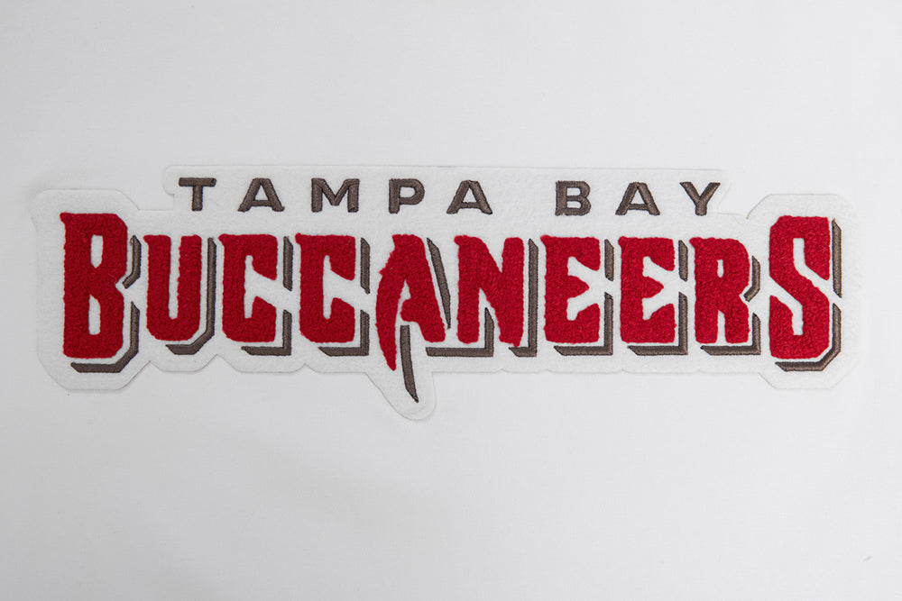 NFL TAMPA BAY BUCCANEERS CLASSIC CHENILLE TEE (WHITE)