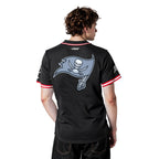 NFL TAMPA BAY BUCCANEERS MIKE EVANS #13 CLASSIC MESH PNN CHEMISE BOUTONNÉE EN FILET POUR HOMME (NOIR/ROUGE)