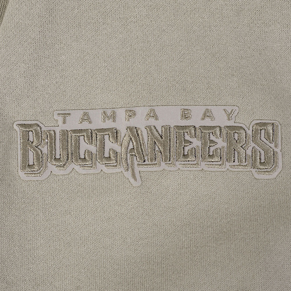 NFL TAMPA BAY BUCCANEERS NEUTRAL CHANDAIL À COL ROND EN MOLLETON À ÉPAULES TOMBANTES POUR HOMME (TAUPE)