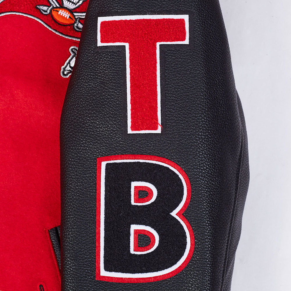 NFL TAMPA BAY BUCCANEERS SCRIPT TAIL MEN'S VARSITY JACKET (RED/BLACK)