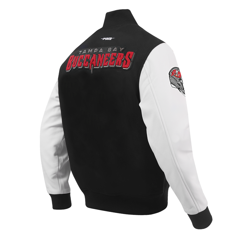 NFL TAMPA BAY BUCCANEERS CLASSIC WOOL MEN'S VARSITY JACKET (BLACK/WHITE)