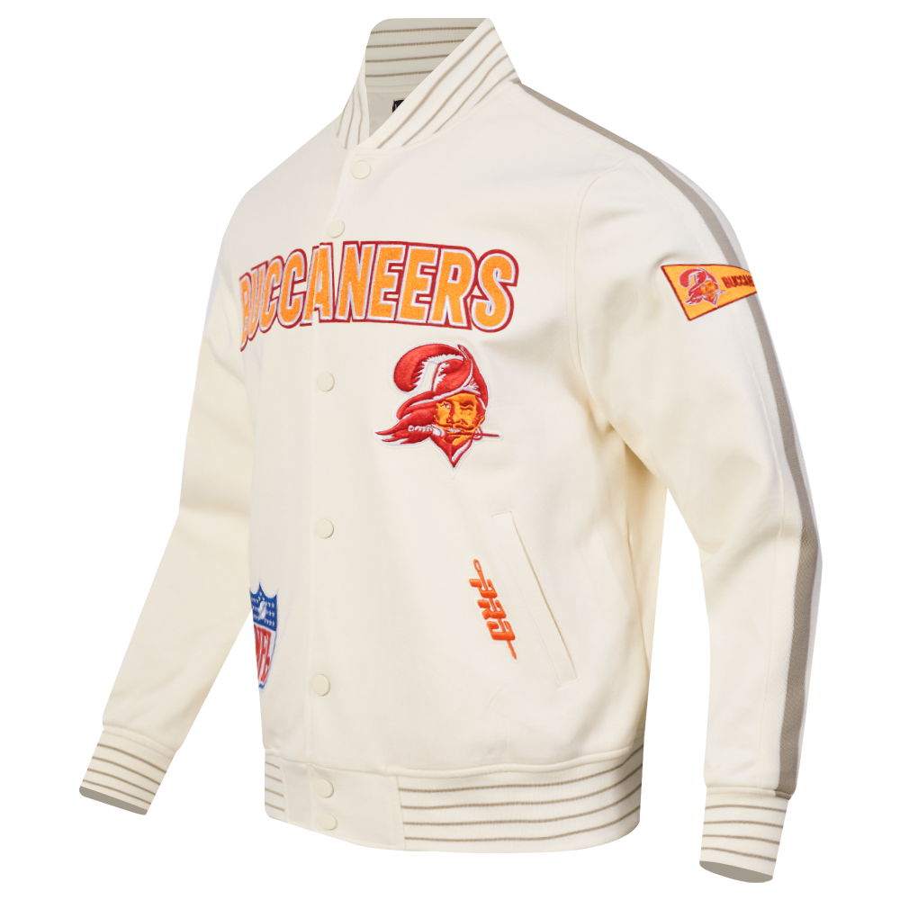 NFL TAMPA BAY BUCCANEERS PRO GAME DAY RETRO JACKET (EGGSHELL/TAUPE/EGGSHELL)