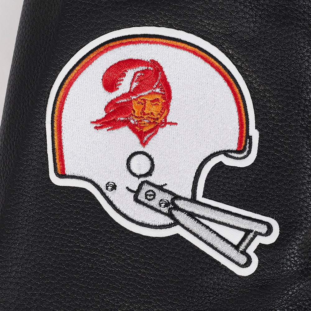 NFL TAMPA BAY BUCCANEERS RETRO CLASSIC BLOUSON COLLÉGIAL EN LAINE À BORDS CÔTELÉS POUR HOMME (COQUILLE D'ŒUF/NOIR)