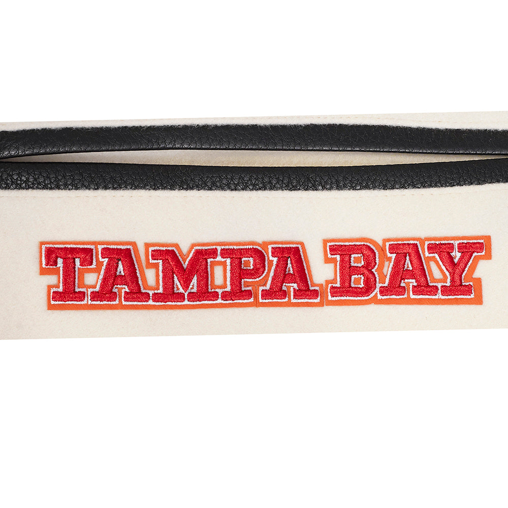 NFL TAMPA BAY BUCCANEERS RETRO CLASSIC BLOUSON COLLÉGIAL EN LAINE À BORDS CÔTELÉS POUR HOMME (COQUILLE D'ŒUF/NOIR)