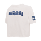 NFL TAMPA BAY BUCCANEERS VARSITY BLUES T-SHIRT EN JERSEY SIMPLE À COUPE CARRÉE POUR FEMME (LIN)
