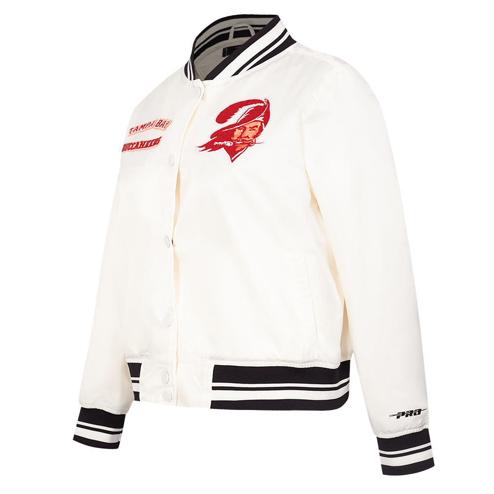 NFL TAMPA BAY BUCCANEERS RETRO CLASSIC WOMEN'S RIB SATIN JACKET (EGGSHELL/ BLACK)