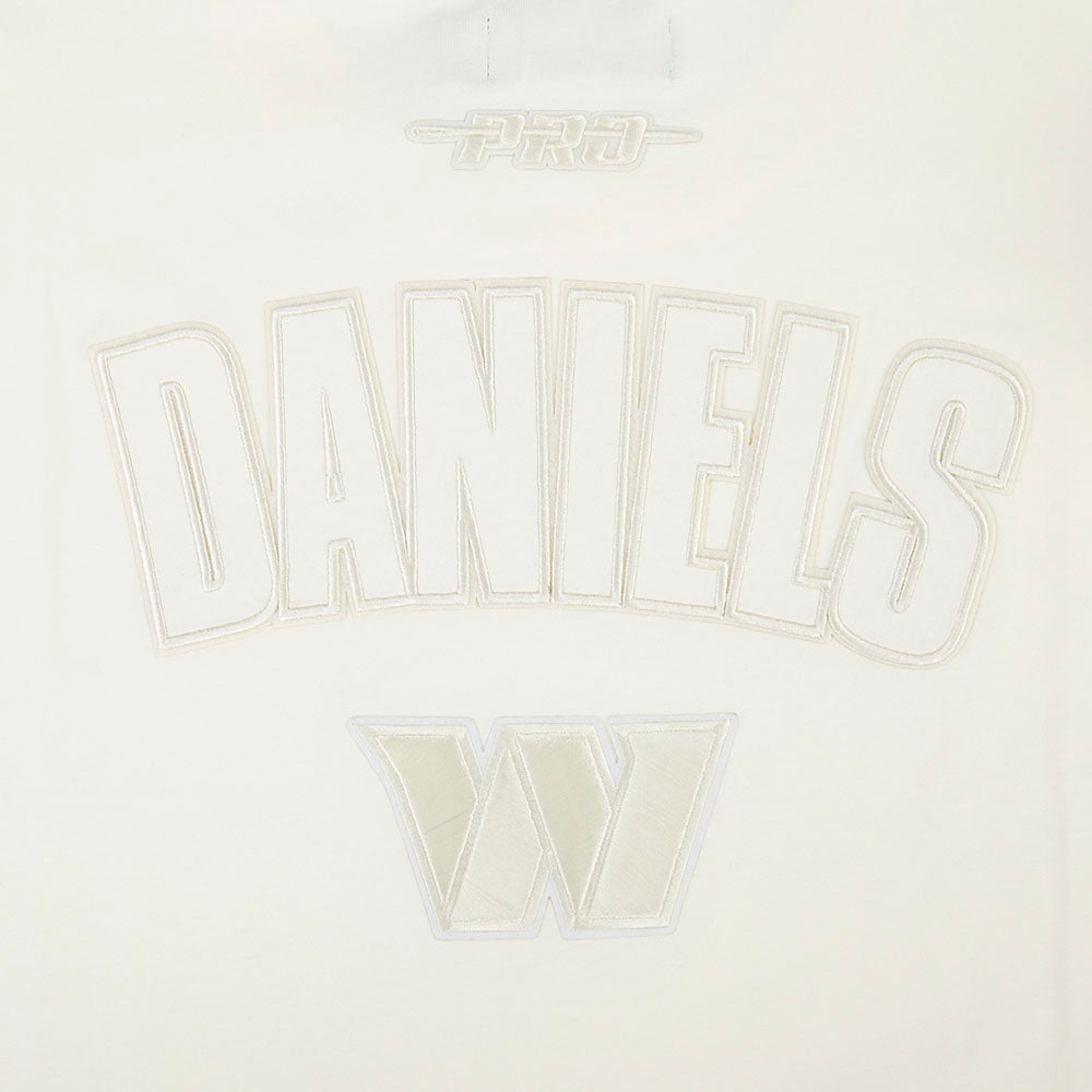 NFL WASHINGTON COMMANDERS JAYDEN DANIELS #5 NEUTRAL PNN T-SHIRT EN JERSEY DE COTON À ÉPAULES TOMBANTES POUR HOMME (COQUILLE D'ŒUF)