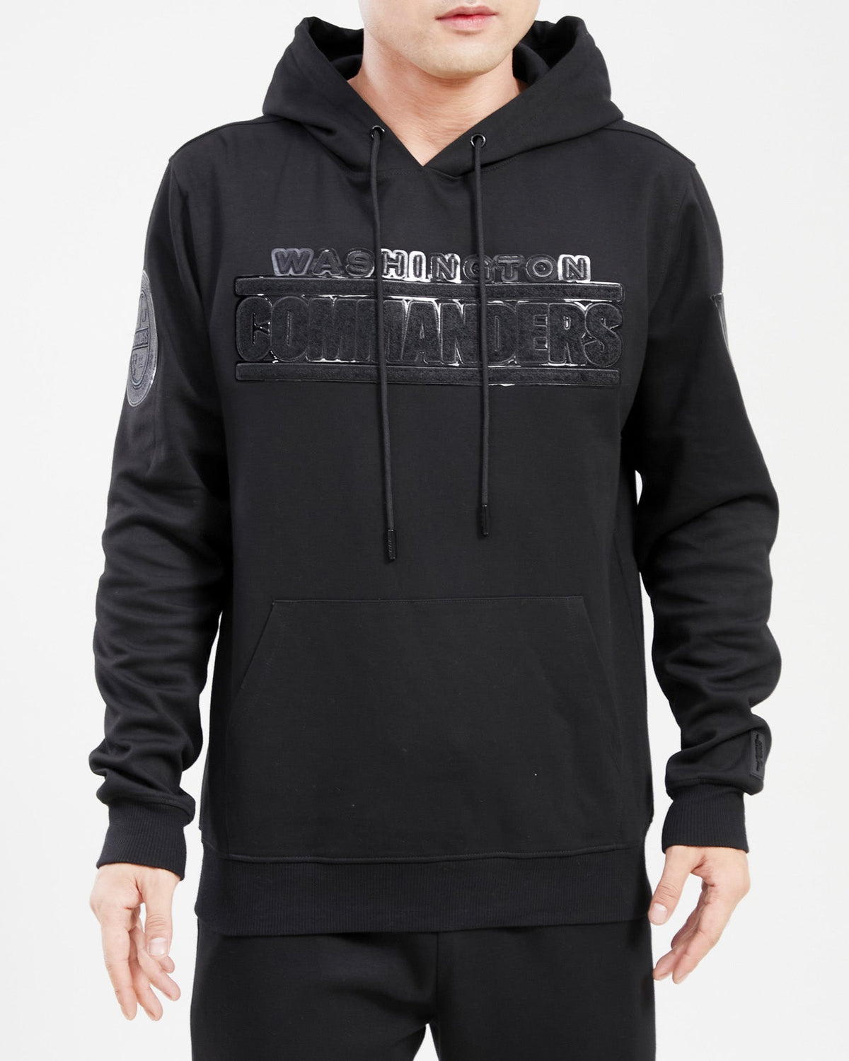 NFL WASHINGTON COMMANDERS TRIPLE BLACK CHANDAIL À CAPUCHON POUR HOMME (TRIPLE NOIR)