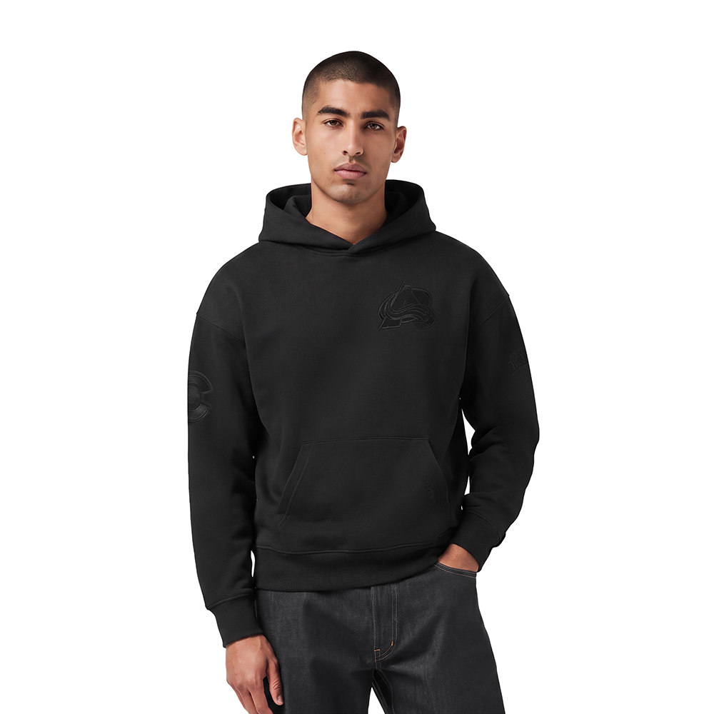 HCA563929-BLK-MODEL-1