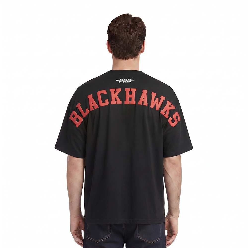 HCB167801-BLK-MODEL-2