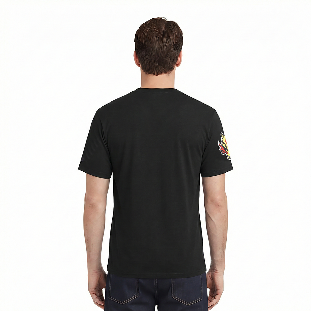 HCF167263-BLK-MODEL-2