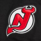 NHL NEW JERSEY DEVILS CLASSIC CHENILLE CHANDAIL À CAPUCHON EN MAILLE DOUBLE À MANCHES COURTES POUR HOMME (NOIR/ROUGE)
