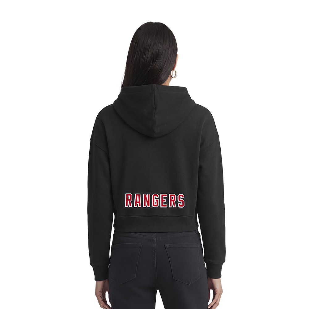 HNRC60674-BLK-MODEL-2