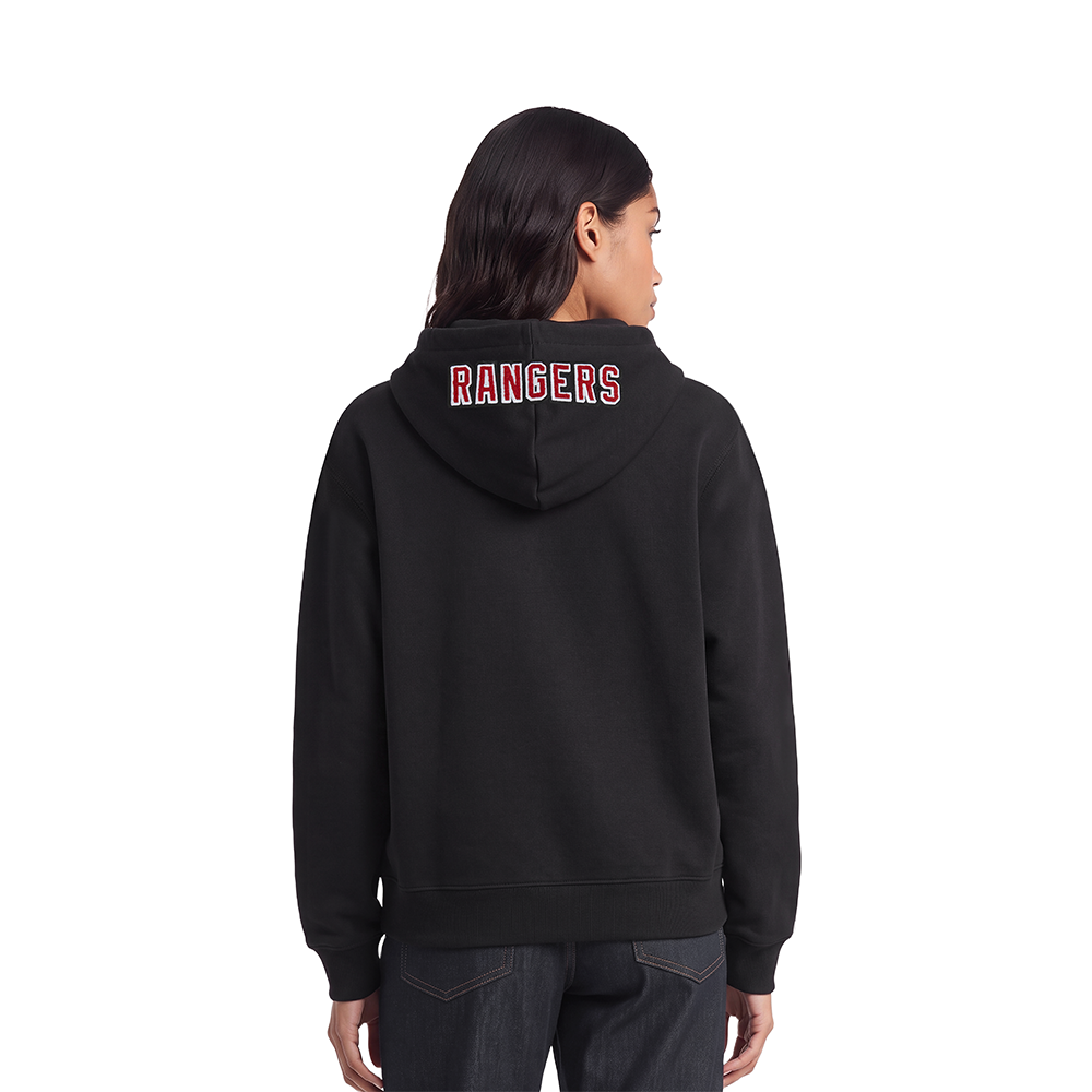 HNRC60676-BLK-MODEL-2