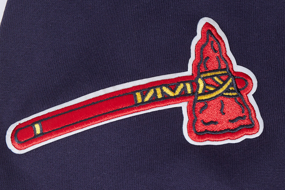 MLB ATLANTA BRAVES OLD ENGLISH CHANDAIL À COL ROND EN MOLLETON POUR HOMME (MARINE MINUIT)