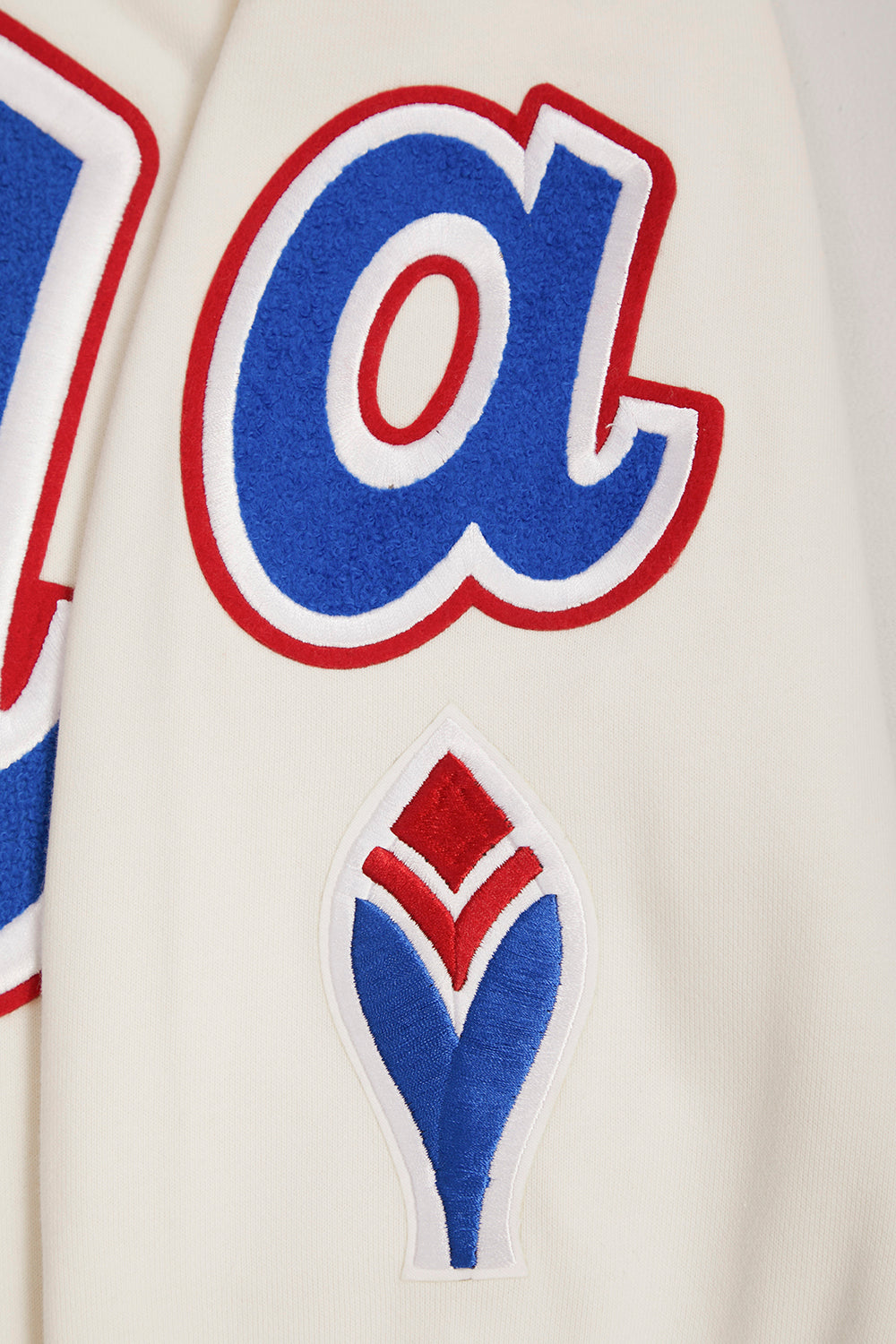 MLB ATLANTA BRAVES RETRO CLASSIC CHANDAIL À CAPUCHON POUR HOMME (COQUILLE D'ŒUF/ROUGE)