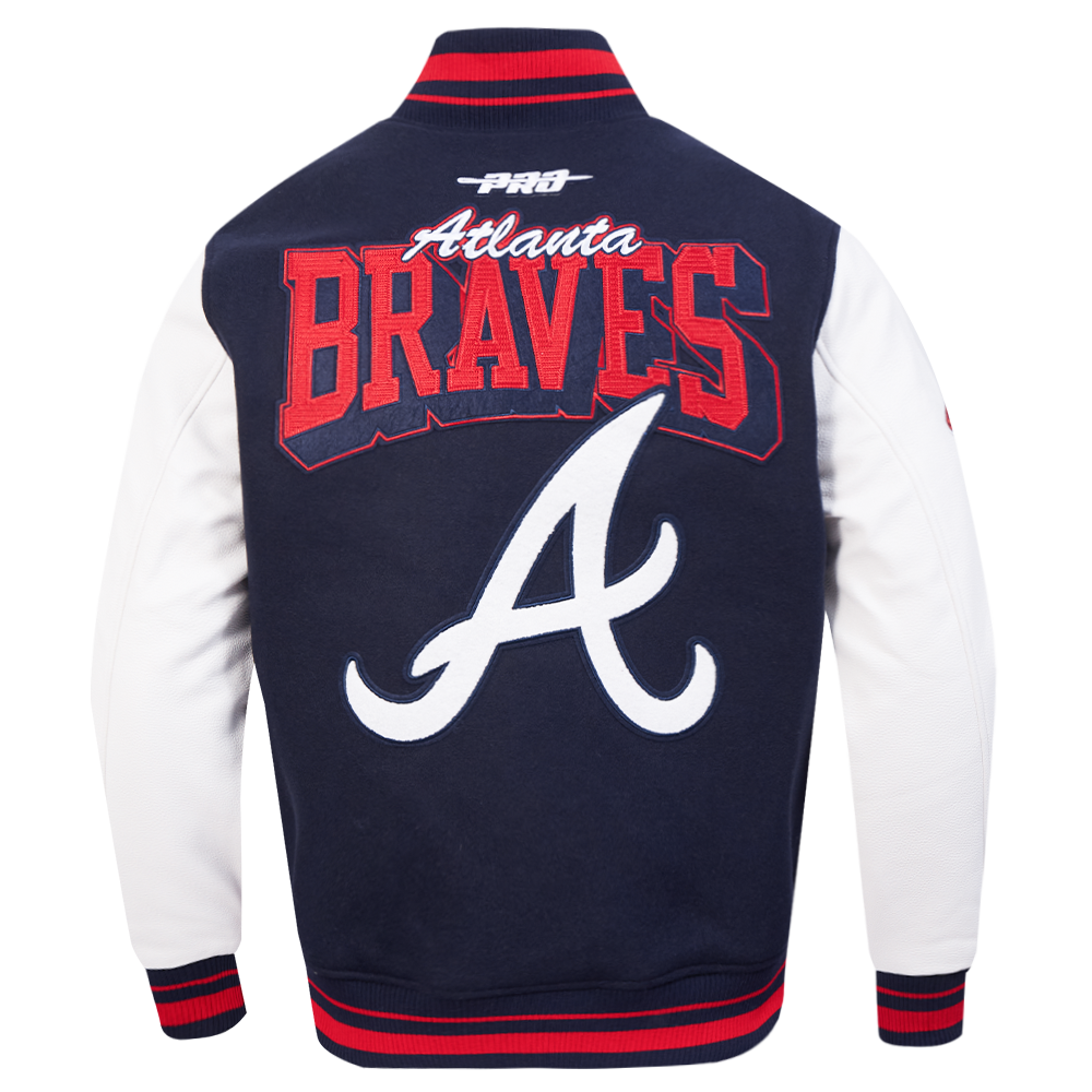 MLB ATLANTA BRAVES TEAM BADGE BLOUSON COLLÉGIAL EN LAINE À BORDS CÔTELÉS POUR HOMME (MARINE MINUIT/ROUGE/MARINE MINUIT)
