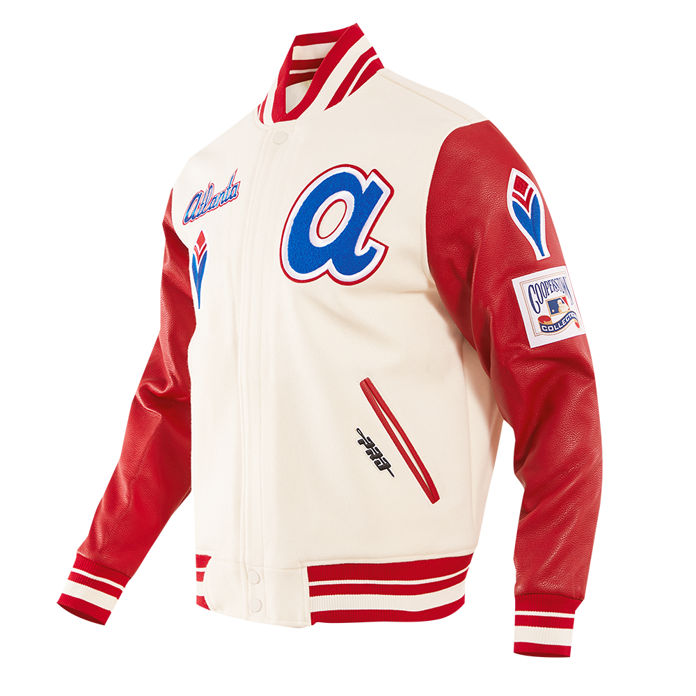 MLB ATLANTA BRAVES RETRO CLASSIC BLOUSON COLLÉGIAL EN LAINE POUR HOMME (COQUILLE D'ŒUF/ROUGE)
