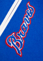 MLB ATLANTA BRAVES RETRO CLASSIC BLOUSON COLLÉGIAL EN LAINE À BORDS CÔTELÉS POUR HOMME (BLEU ROYAL/ROUGE)