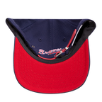 MLB ATLANTA BRAVES OLD ENGLISH CASQUETTE STRAPBACK EN CUIR À SIX PANNEAUX POUR UNISEXE (MARINE MINUIT)