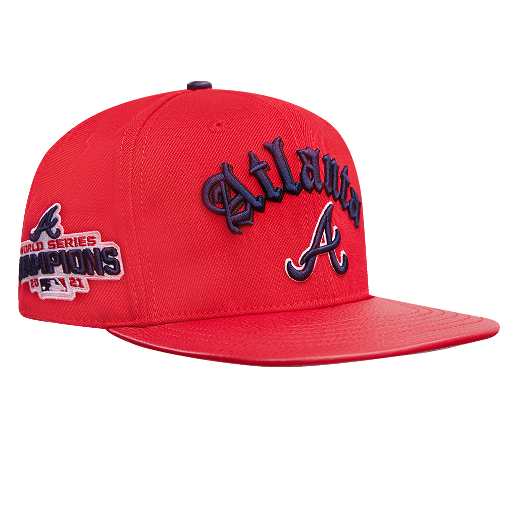 MLB ATLANTA BRAVES OLD ENGLISH UNISEX 6 PANEL LEATHER STRAPBACK (RED)