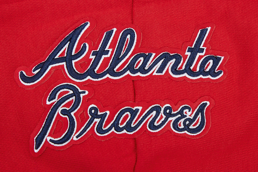 MLB ATLANTA BRAVES SCRIPT TAIL WOMEN'S RIB FLEECE CROPPED PULLOVER HOODIE (RED)