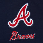 MLB ATLANTA BRAVES CLASSIC CHENILLE CHANDAIL À CAPUCHON COURT EN MOLLETON POUR FEMME (MARINE MINUIT)
